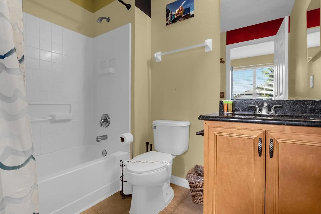 Solana Tropical House With Pool, Game Room Near Disney Davenport Villa