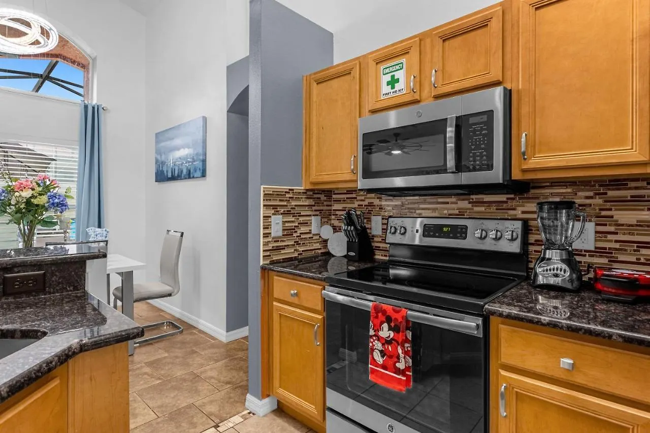 Solana Tropical House With Pool, Game Room Near Disney Davenport Villa